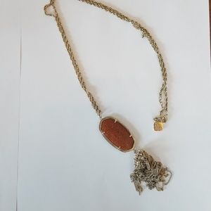Kendra Scott necklace